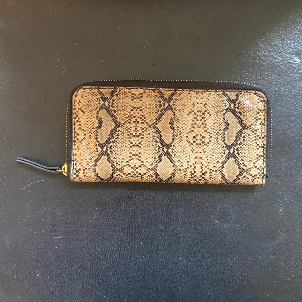 Snakeskin wallet